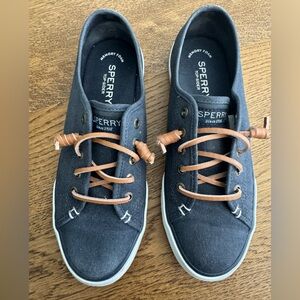 Sperry Women Sneakers